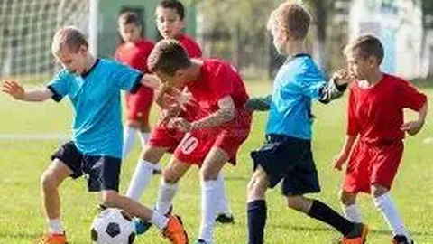 赵金红45公斤级举重世锦赛三金破纪录，央视新闻客户端实时报道